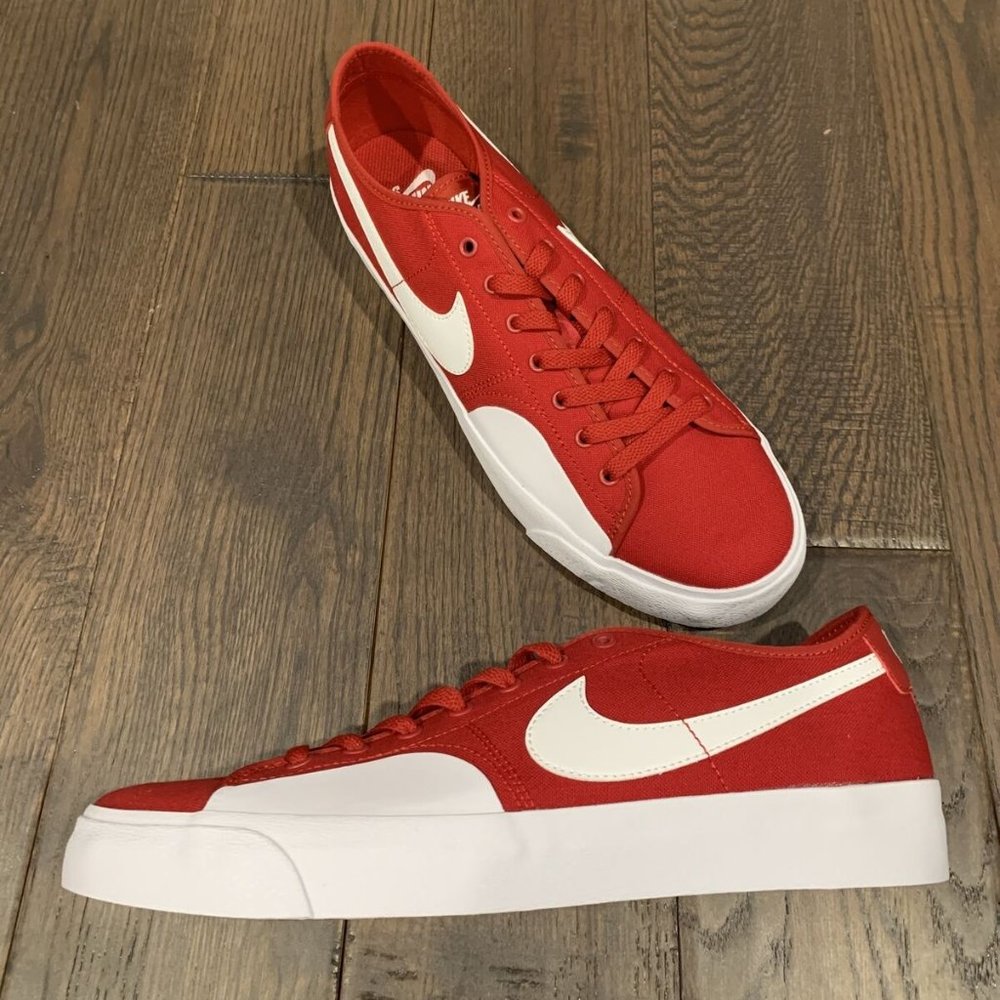 Nike SB Blazer Court Skate Shoes Men's Size 11 Gym Red/ White CV1658-600